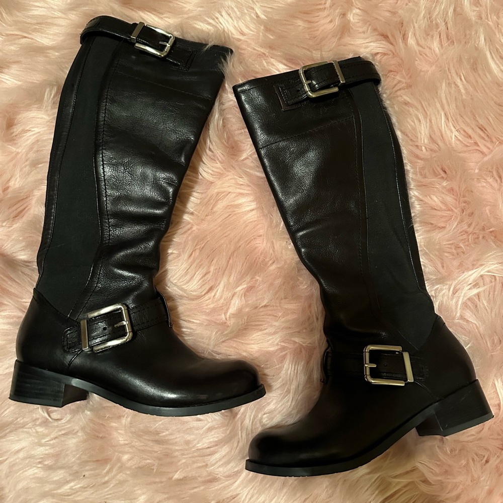 Arturo Chiang Black Leather Boots